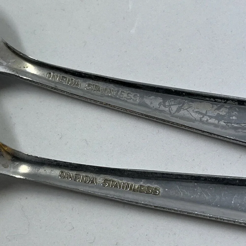 Oneida‎ Roseanne Flatware 2 Oval Soup Spoon 9 Teaspoon Set Stainless